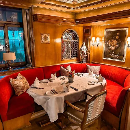 Hotel-restaurant Erbprinz Hotell 5*