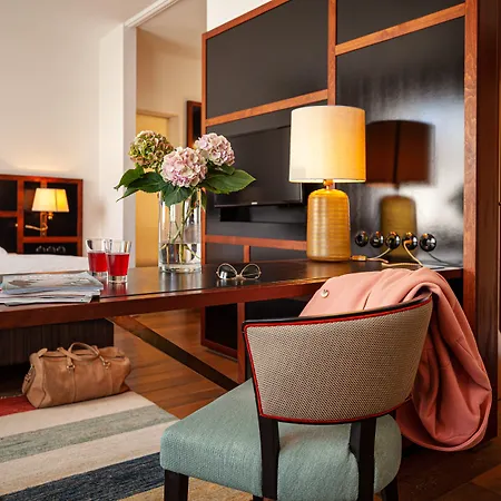 Erbprinz - Gourmet & 호텔 5*